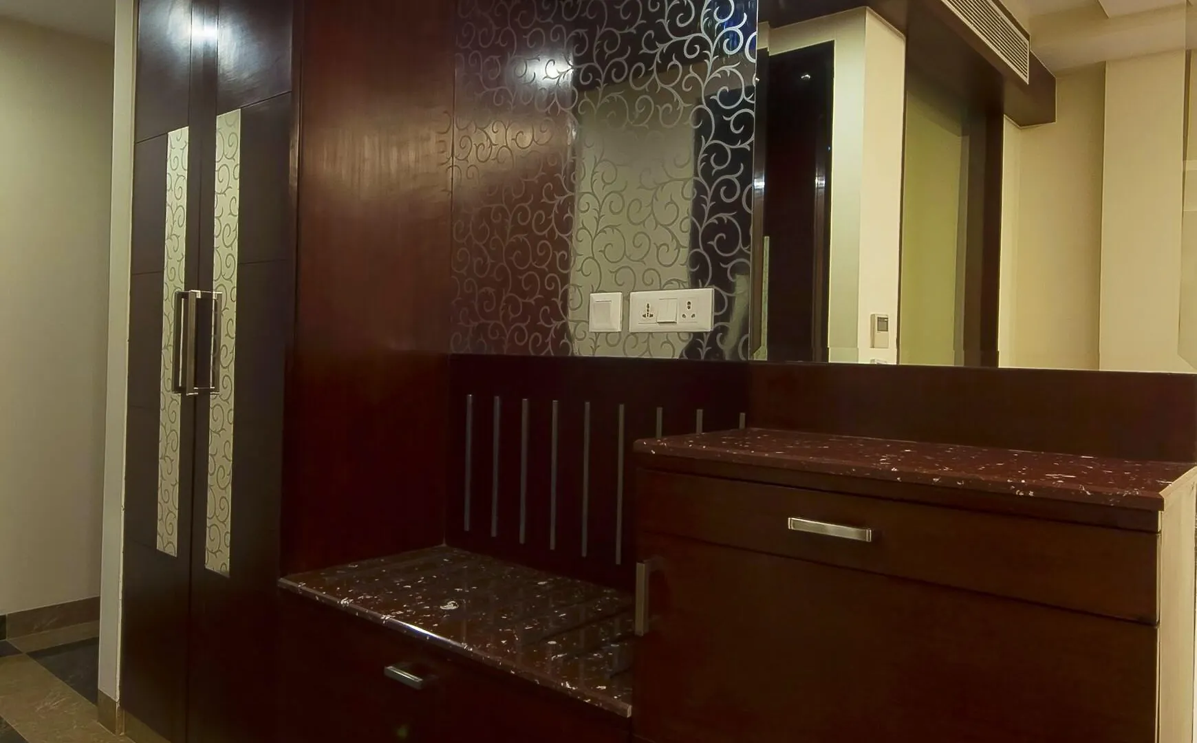 ****  Hotel Golden Grand Delhi  India