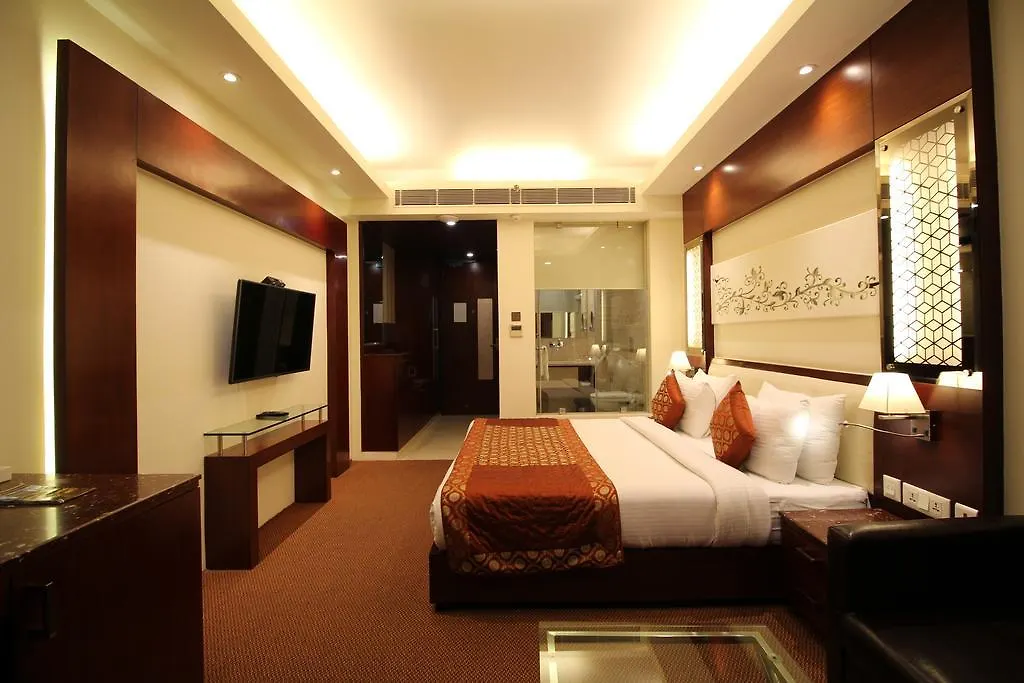 Hotel Golden Grand Delhi  4*, Delhi (National Capital Territory of India) India
