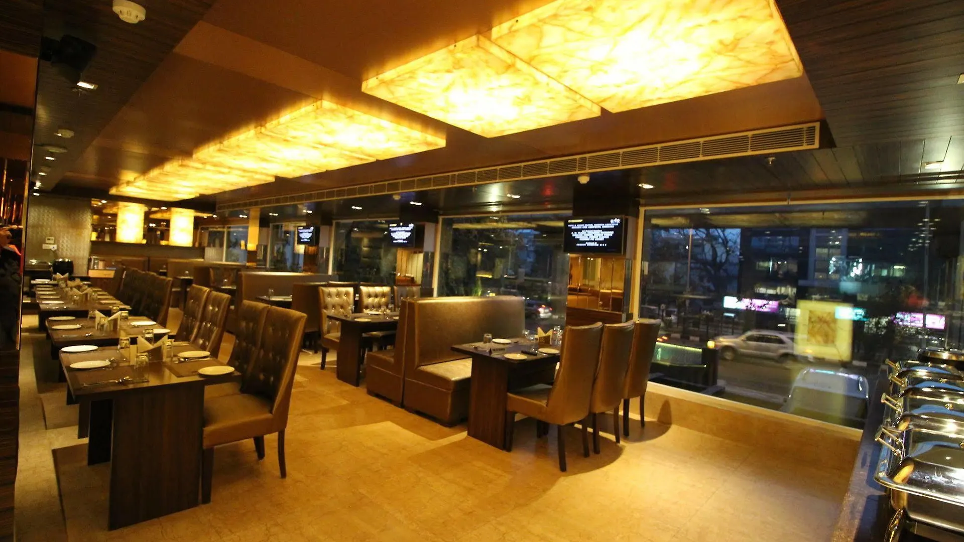 Hotel Golden Grand Delhi  4*, Delhi (National Capital Territory of India)